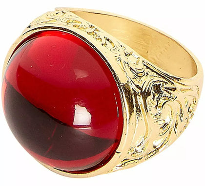 Anillo dorado con Gema roja