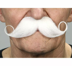 Bigode francês branco