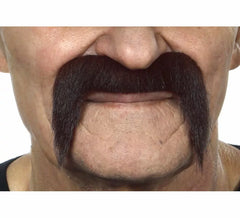 Bigode mexicano marrom