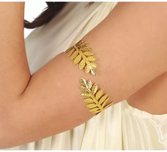 Pulseira romana metálica folhas douradas