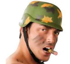 Capacete militar com corda