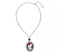 Colar com Caveira e Medalhão Rosa Negra