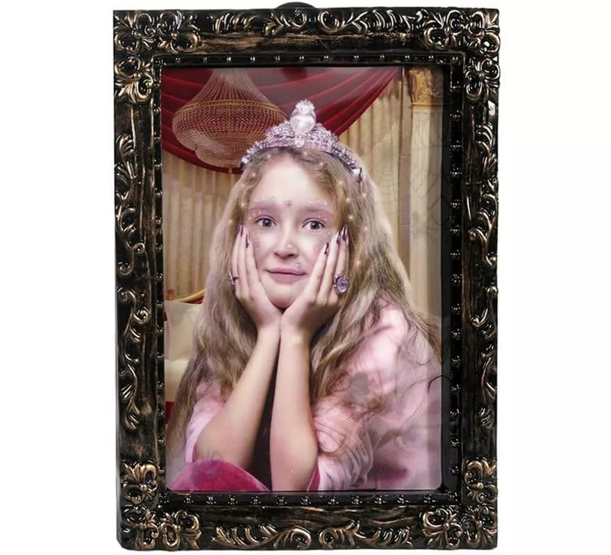 Cuadro de Princesa Zombi 27 x 35 cm
