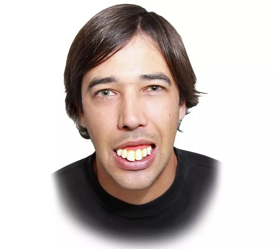 Translation missing: pt-PT.Dentadura con dientes extra grande