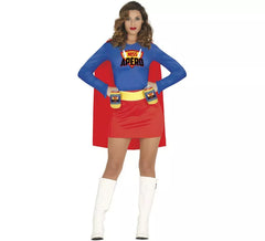 Fantasia feminina de super-heroína com bebidas