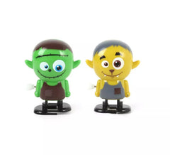 Pacote de 12 bonecos de Halloween em modelos variados com movimento de 4,5x6 cm