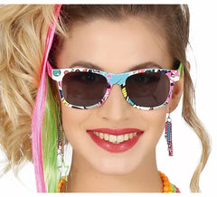 Óculos multicoloridos dos anos 80