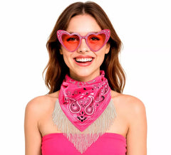 Kit rosa para despedida de solteira: lenço e óculos.