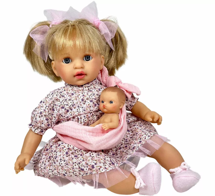 Translation missing: pt-PT.Muñeca Álex rubia con Bebé y Vestido Floral de 40 cm