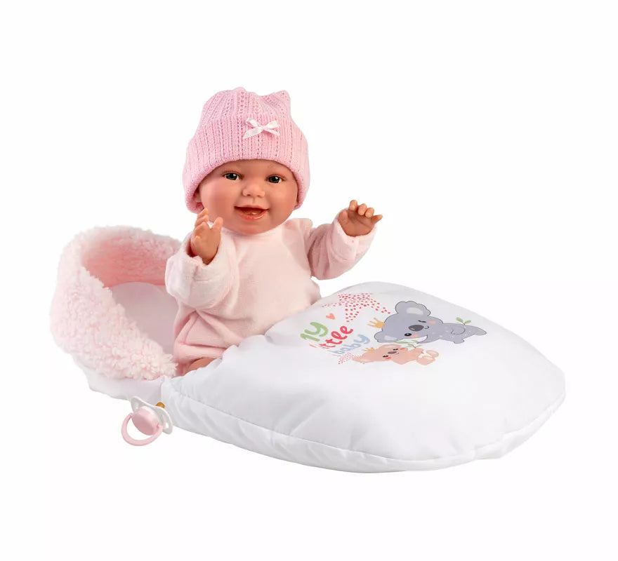 Translation missing: pt-PT.Muñeca Chloe Sonrisas de 38 cm con Saquito de Koalas