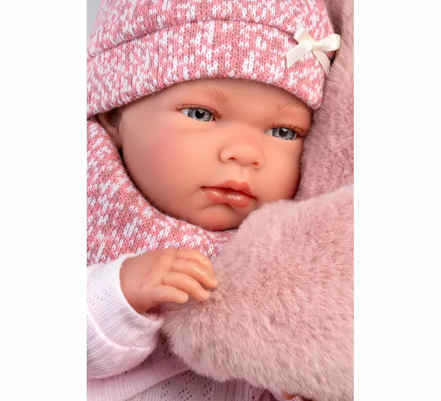 Muñeca Nica Recién Nacida de 40 cm con Saquito