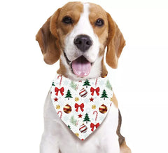 Lenço Guirlandas estampado branco para cachorro 69x35 cm