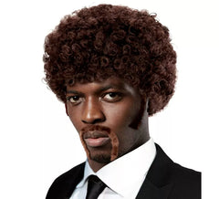 Peruca afro inspirada em Pulp Fiction com bigode e patilhas