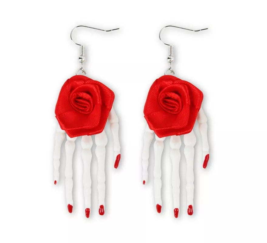 Translation missing: pt-PT.Pendientes de Rosas con manos de esqueleto