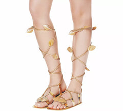 Sandálias romanas femininas douradas com fitas de 27 cm
